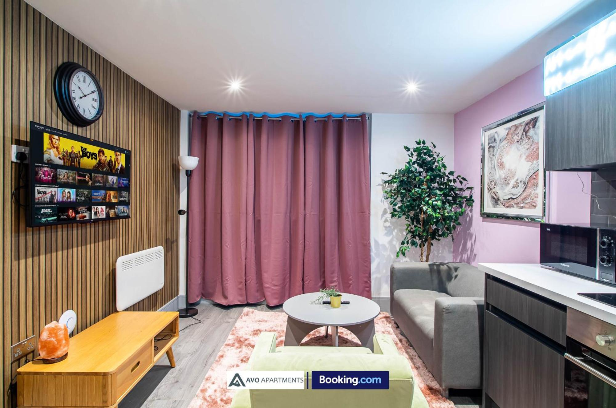 Alexander House Apartments By Avo Apartments Short Lets & Serviced Accommodation Bradford With Free Wifi & Parking ภายนอก รูปภาพ